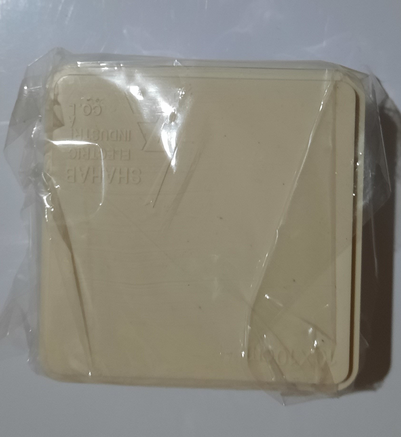 جعبه تقسیم روکار ۱۰در۱۰ سانتی متر